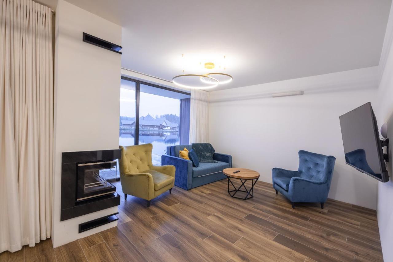 Debowy Dwor Hotel Ruda Rozaniecka Buitenkant foto