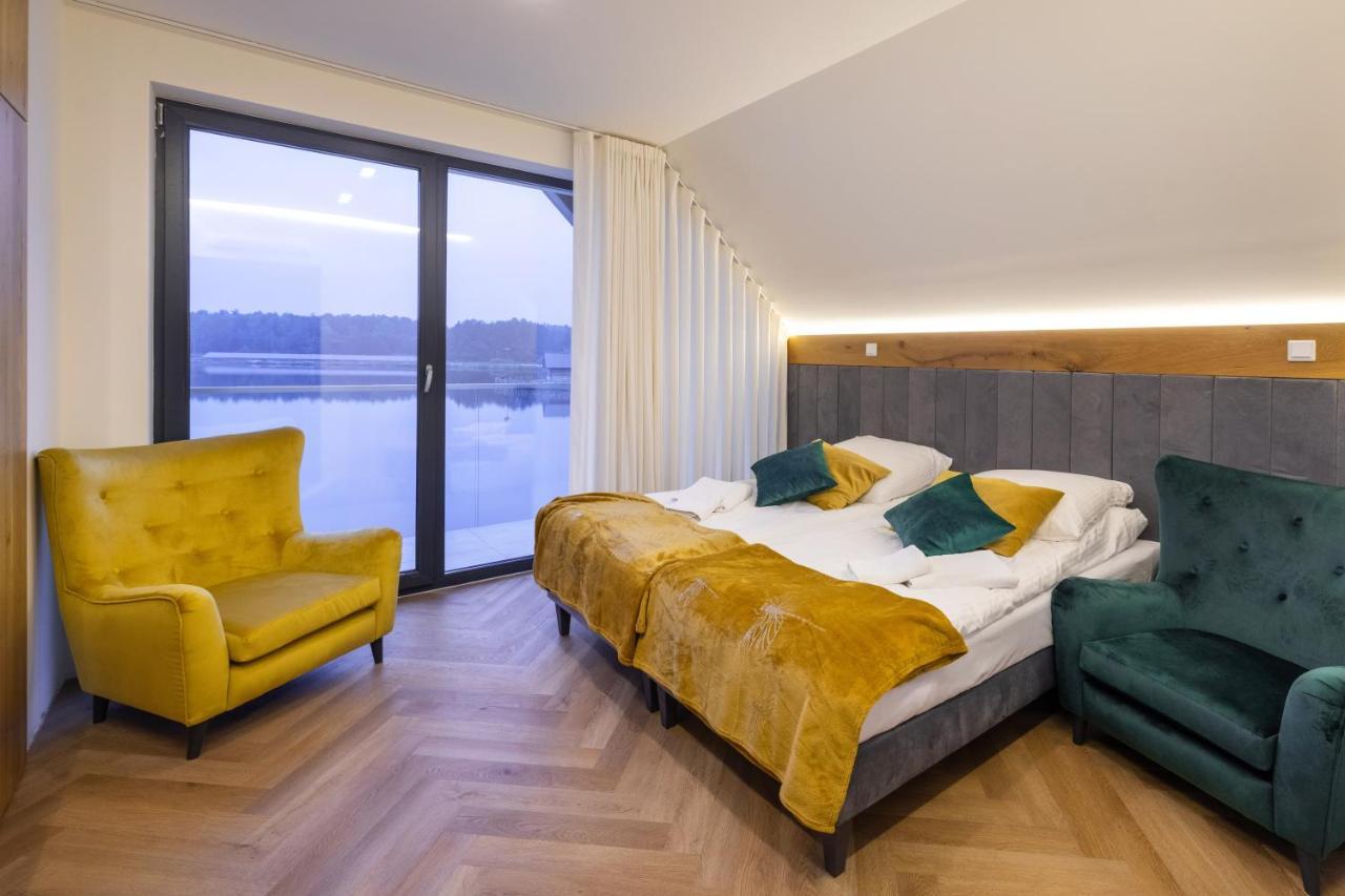 Debowy Dwor Hotel Ruda Rozaniecka Buitenkant foto